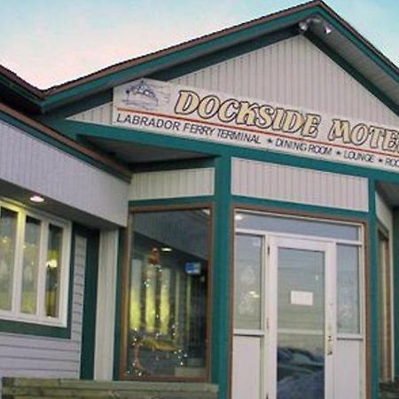 Dockside Motel St. Barbe 外观 照片